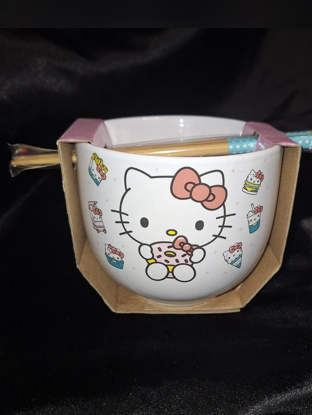Sanrio Hello Kitty Ceramic Bowl with Pink Bow and Blue Chopsticks